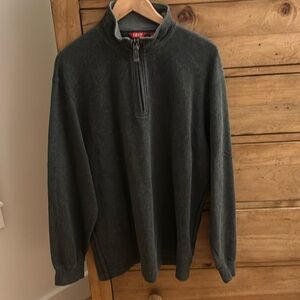 Izod quarter zip charcoal gray heavyweight knit.
